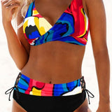 Ève - Bikini Coloré et Joyeux