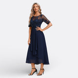 Manon - Robe en Dentelle à Manches Courtes