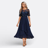 Manon - Robe en Dentelle à Manches Courtes