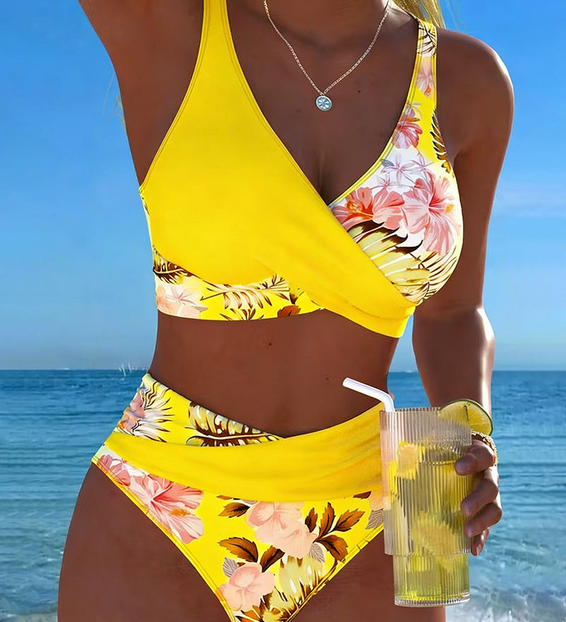 Lorraine - Bikini avec imprimé floral contrastant et fente