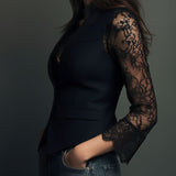 Noémie - Veste Noire Haute avec Manches Semi-Transparentes