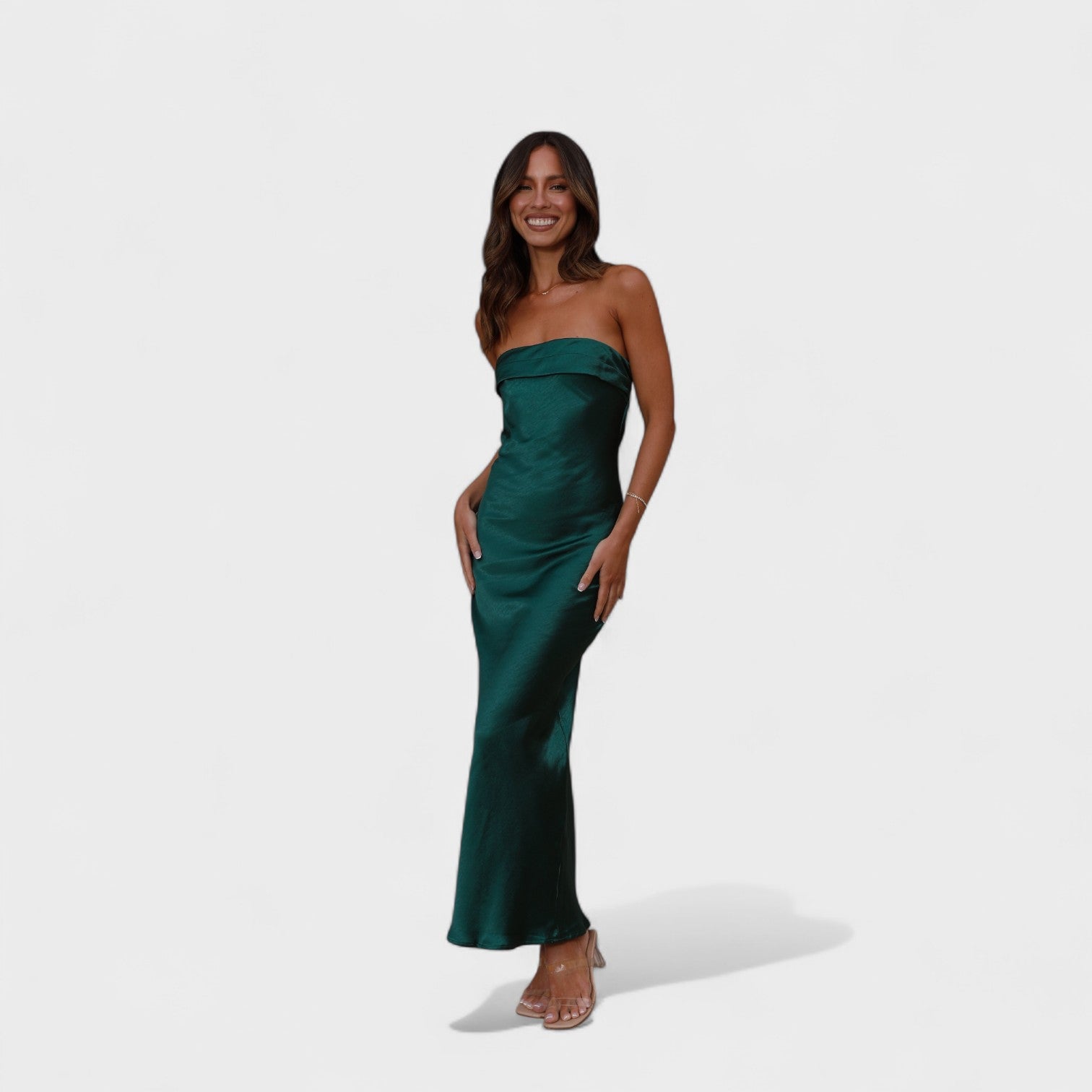 Carmelle - Robe en satin sans manches