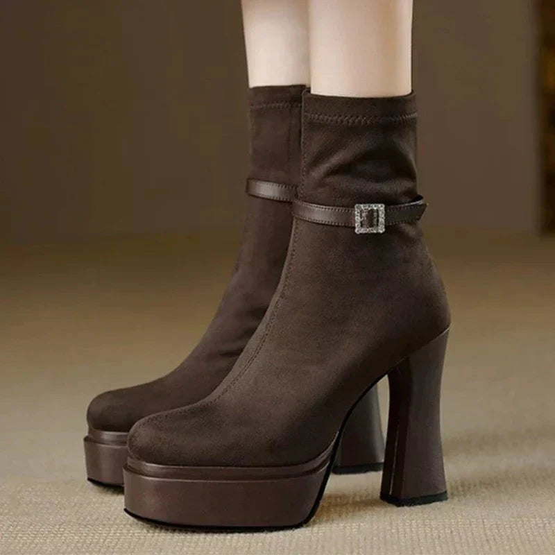 Jeannette - Bottes à talon compensé en daim
