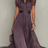 Flavie - Robe longue violette avec décolleté