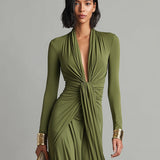 Coralie - Robe Maxi en Soie Olive à Décolleté en V